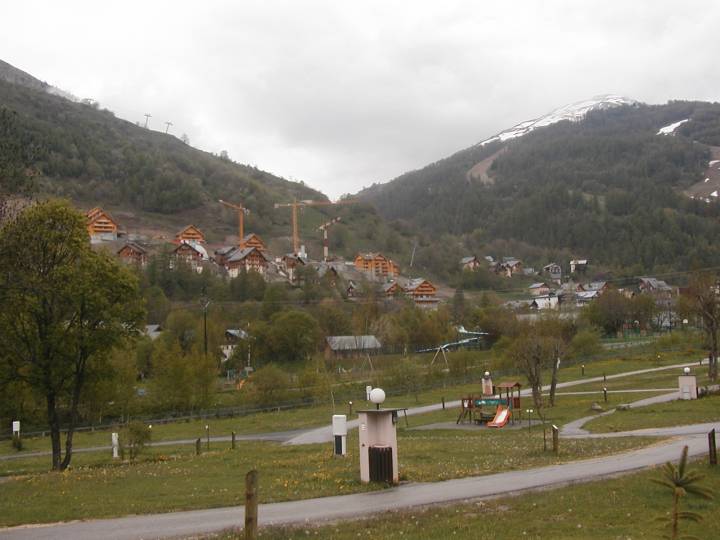 Les Charbonnieres depuis le camping 